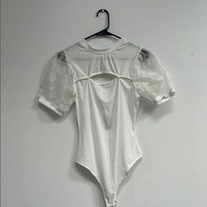 Elegant White Lace Sleeve Bodysuit